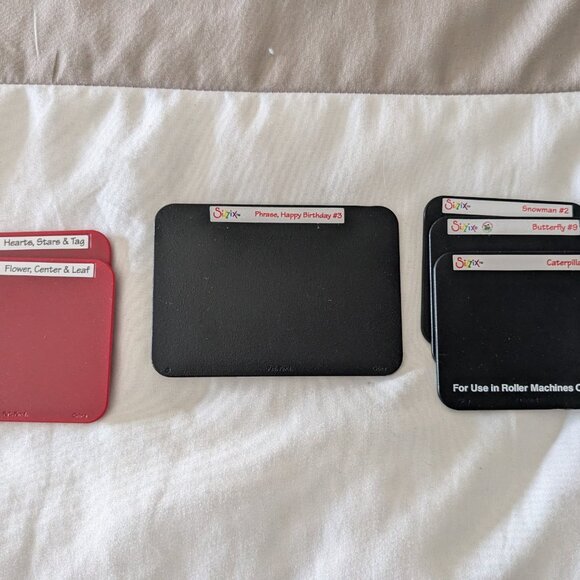 Sizzix Sizzlits Doodle Dies - 18 in total & Cutting Pad - Picture 3 of 5